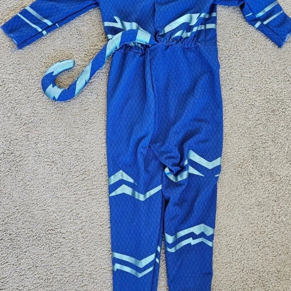 PJ Mask Halloween Costume.  Size 5/6. - Picture 6 of 7